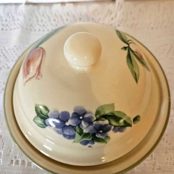 SOLD - Picture 2 of 10